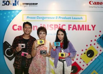 Kamera Saku 2in1 Bikin Cetak dan Berbagi Foto Lebih Mudah