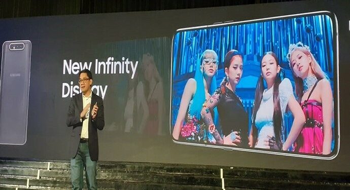 Dukung Generasi Live, Samsung A80 Punya Tiga Kamera Berputar