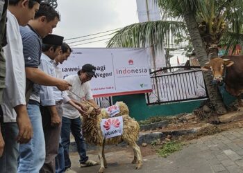 Huawei Indonesia Distribusikan Hewan Kurban di 10 Kota