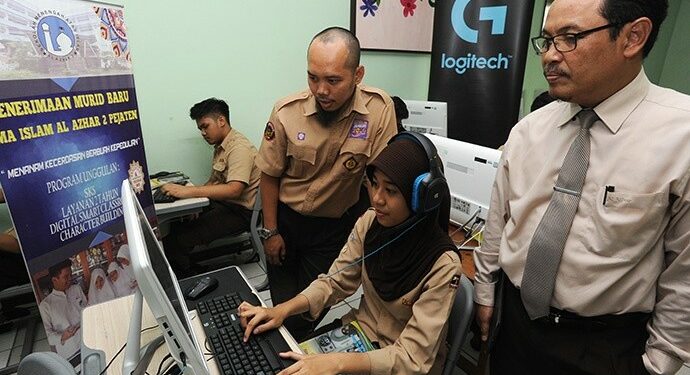 LOGITECH G Dukung e-lab Gaming Sejumlah SMA Jakarta