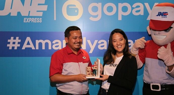 GoPay dan JNE Berkolaborasi Perkuat Ekonomi Digital UMKM
