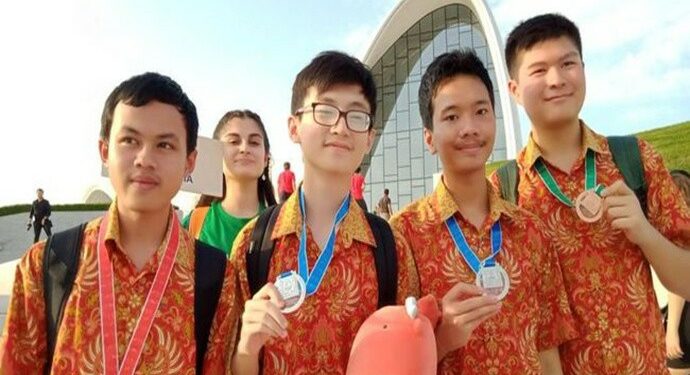 Pelajar Indonesia Raih 4 Medali di Olimpiade Informatika Internasional