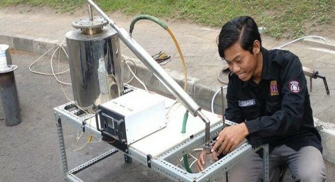 AL-Production, Alat Pengubah Sampah Plastik Jadi BBM