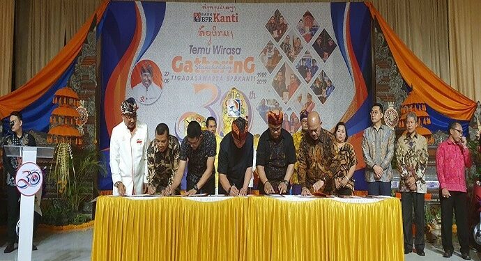 Sinergi Kredit Pintar dan BPR Kanti Kembangkan Layanan Keuangan Digital