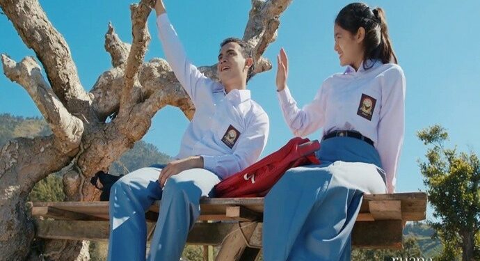 Ruangguru Luncurkan Film Interaktif