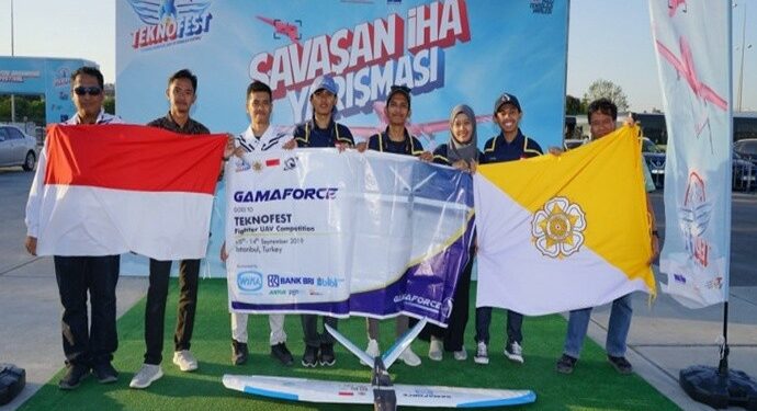 Robot Terbang UGM Juara UAV di Turki