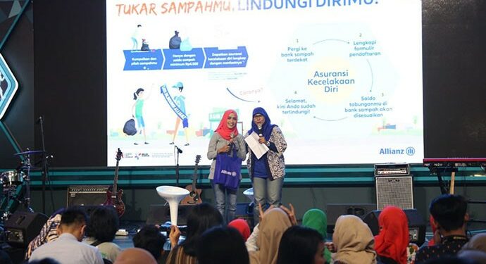 Menukarkan Sampah Dengan Proteksi Dari Allianz Indonesia