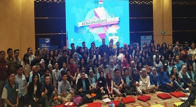 Erasmus Days 2019: Alumni Indonesia Gelar Sosialisasi Peduli Lingkungan