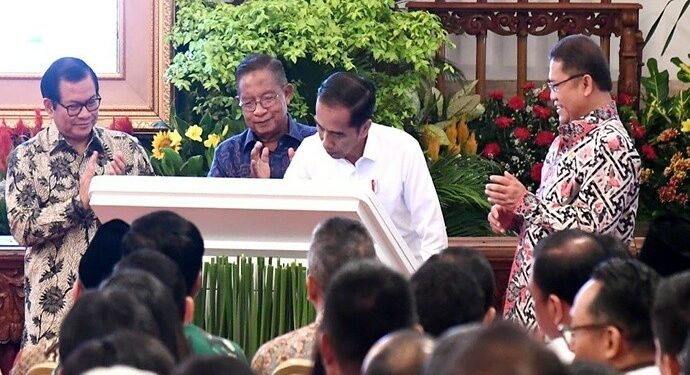 Presiden Joko Widodo Resmikan Tol Langit