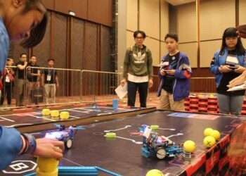 MakeX Indonesia Mencari Pembuat Robot Muda Berkelas Internasional