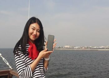 Demi Generasi Multitasking, Samsung Hadirkan Smartphone Berdaya 600mAH