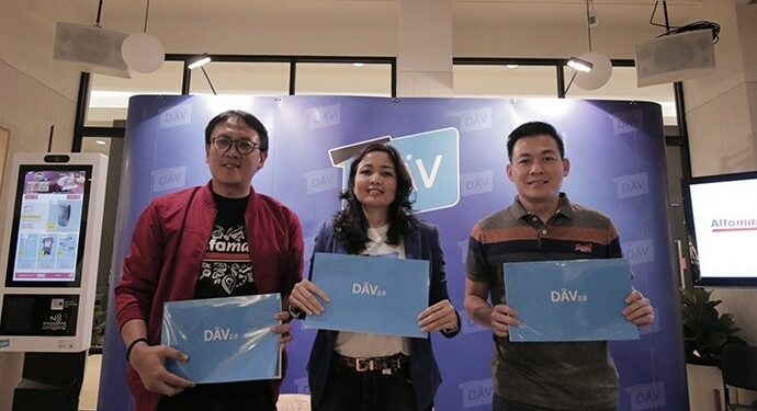 DAV 2.0 Layar Interaktif Berbasis IoT Untuk Sektor Ritel