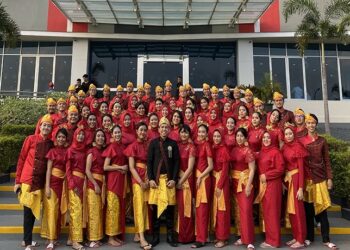 Telkom University Choir Juara 5th Karangturi International Choir Competition 2019