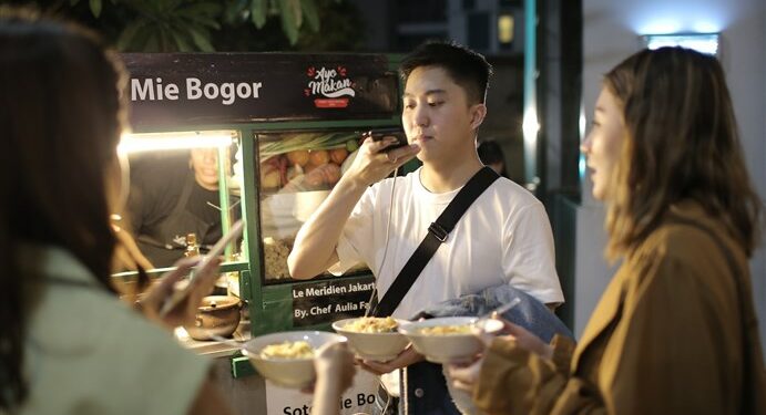 Marriott Sajikan Jajanan Khas Kaki Lima
