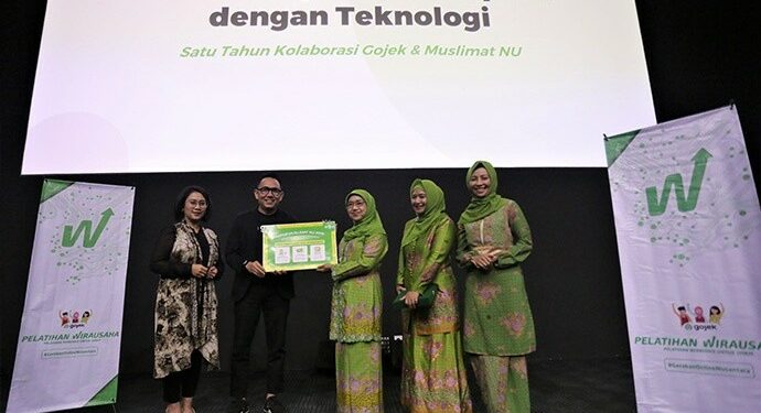 Pemberdayaan Perempuan Dengan Teknologi