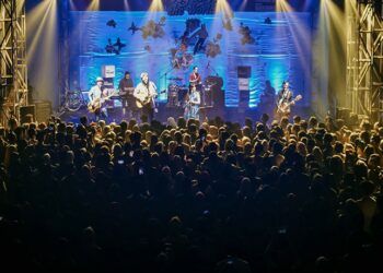 Dua Dekade Mocca Band, Sukses Hibur Fans di Panggung KiosMusic