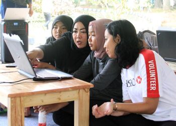 “Anak Cerdas” Melalui Program Literasi Keuangan Untuk Anak