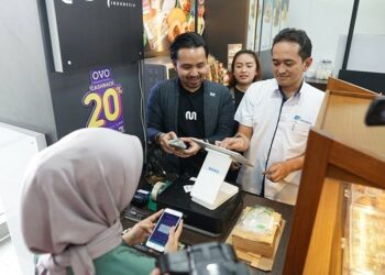 UKM di Stasiun MRT Kini Gunakan Kasir Digital Moka