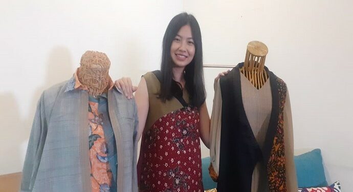 Perancang Muda Ini Perkenalkan Batik Lasem Dengan Konsep Traveler ke Belanda