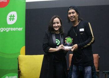 Serial Pulau Plastik, Ajakan GoFood Untuk Kurangi Plastik Sekali Pakai