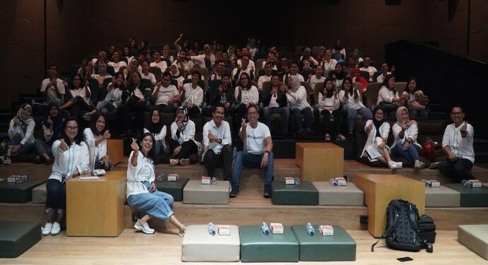 Bioskop BRAVE, Nge-Date ala EVO PermataHati dan Teman Netra