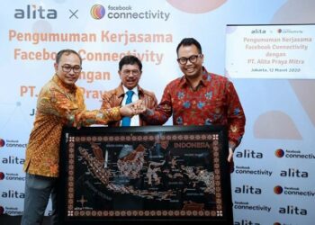 Facebook Investasi Bangun 20 Ribu KM Fiber Optik