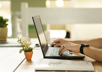 Tips untuk Bekerja atau Belajar Dari Rumah