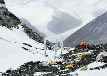 Teknologi 5G Hadir di Puncak Tertinggi Dunia