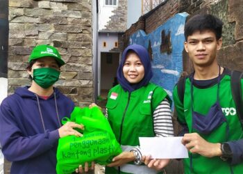 MallSampah, Berikan Donasi Kepada Petugas Kebersihan Terdampak Corona