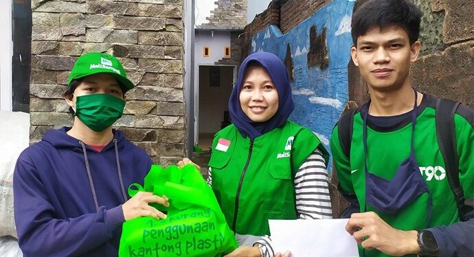 MallSampah, Berikan Donasi Kepada Petugas Kebersihan Terdampak Corona