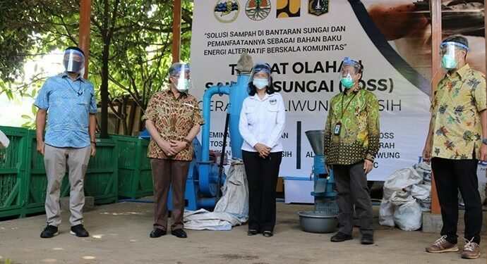 Toss-GCB : Jadikan Sampah Di Sungai Sumber Energi