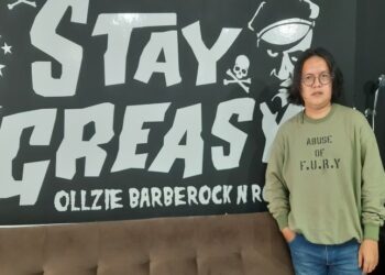 Muhammad  Zulfikri : Mengais Rezeki dari Bisnis Pangkas Rambut