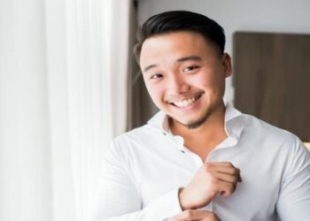 Christopher Eko Raharjo dkk. : Bangun Marketplace Khusus Sneakers dan Produk Lifestyle