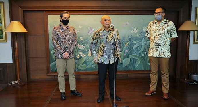 Kemenkop UKM Gandeng Facebook Latih 15 Ribu UMKM