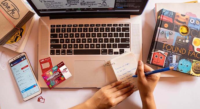 Telkomsel Telah Salurkan Bantuan Kuota Data Internet Untuk Pembelajaran Jarak Jauh