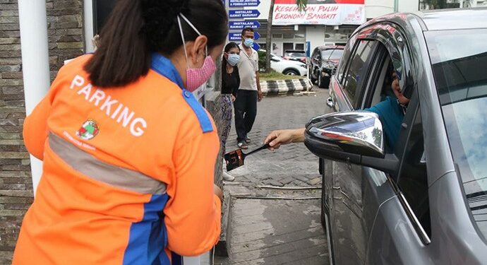 Doku dan MKP Mobile Hadirkan Sistem Parkir Non Tunai di RS Kariadi