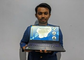 Tim Ancharg Rancang Smart Charging Station Ramah Lingkungan