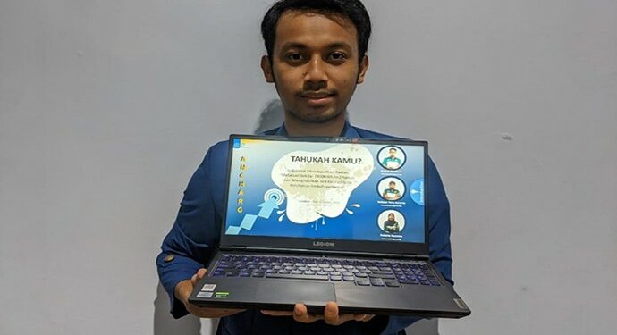 Tim Ancharg Rancang Smart Charging Station Ramah Lingkungan