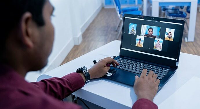 Samsung Smart Learning Class Bantu Penerapan Pembelajaran Hibrid