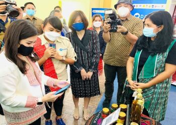 DANA Beri Pelatihan dan Pendampingan Bagi Ratusan UMKM di Danau Toba