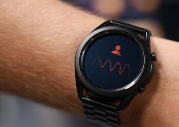 Smartwatch Ini Punya Pelacakan Tekanan Darah dan Elektrokardiogram