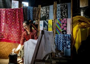 Ekosistem Terbuka OVO Selamatkan UMKM Batik di Kala Pandemi