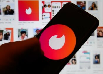 aplikasi kencan Tinder