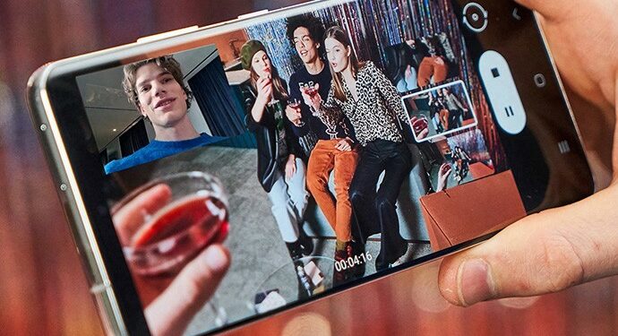 Bikin Konten Epic ala Sutradara, Semua Bisa dengan Galaxy S21 Series 5G!