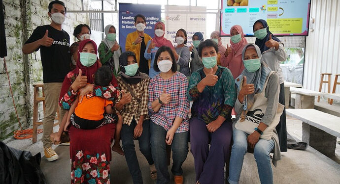 Gayatri Microfinance