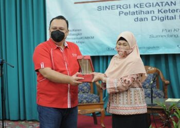 Telkomsel Kemenkop UKM