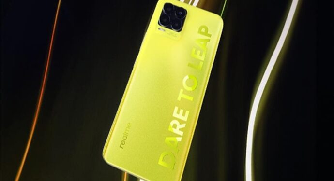 realme 8 Pro Illuminating Yellow