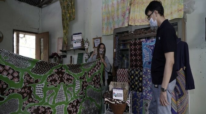 Batik Puri Ambary - Telkom