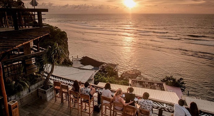 Ingin Work from Bali, Berikut Tips untuk Mengatur Keuangan Agar Tak Boros