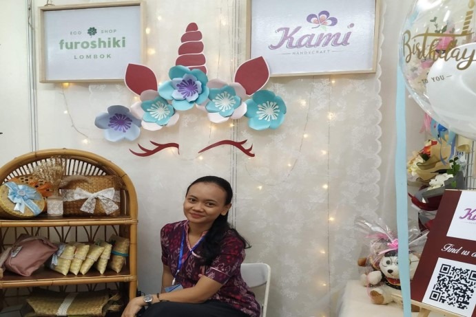 Novia Paramita - KAMI Handycraft